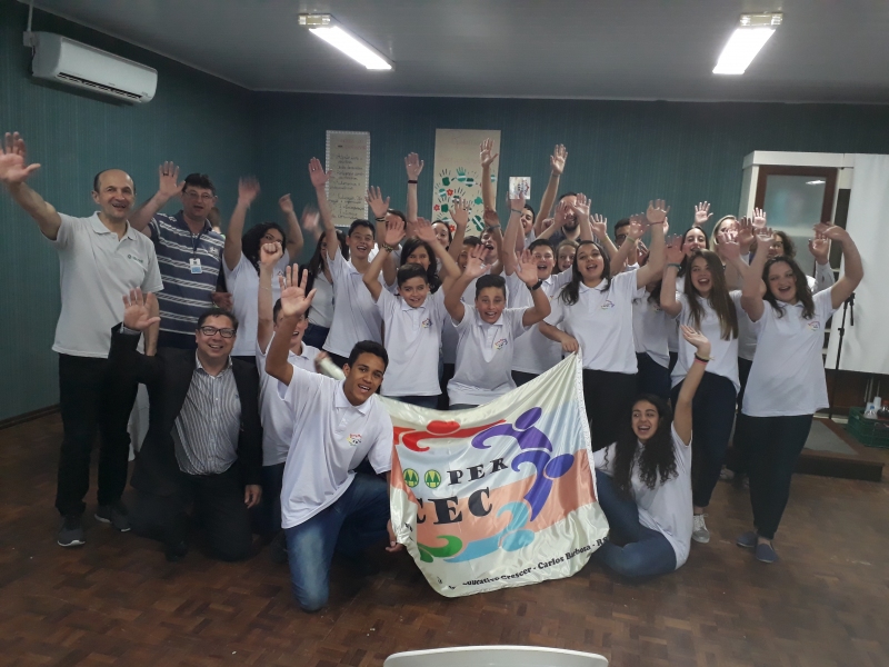 NOVAS COOPERATIVAS ESCOLARES